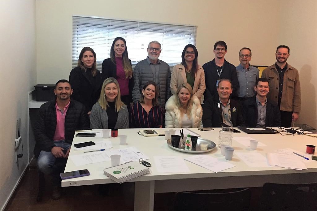 EQUIPE DO HOSPITAL SÍRIO-LIBANÊS E CONASEMS CONHECEM PROGRAMA MAIS CUIDADO + SAÚDE EM IVAIPORÃ